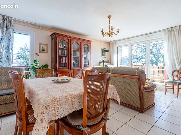 Appartement 4 pièces 82 m² 