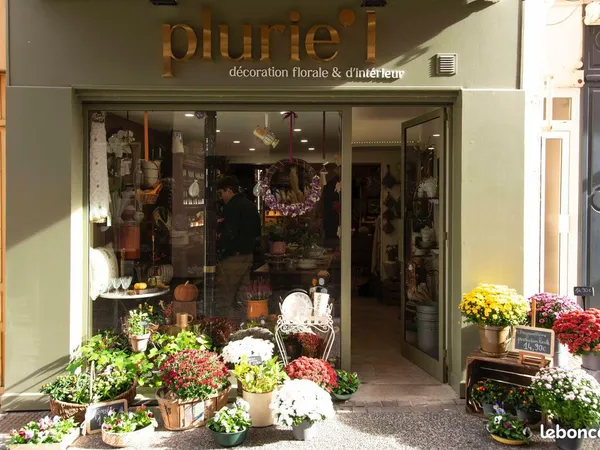 📍 à louer - local commercial - rue des halles, mantes-la-jolie 