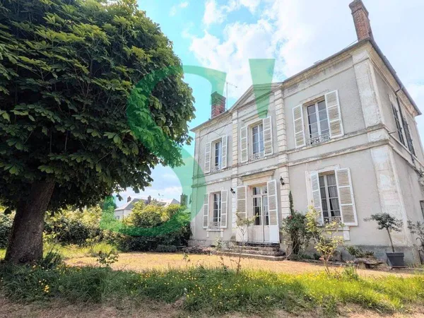 Demeure 15 pièces 380 m² 