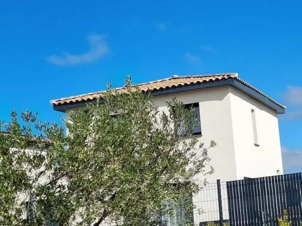 Villa 4 pièces 106 m² 