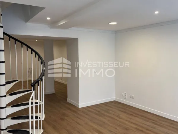 Local commercial 145 m² 
