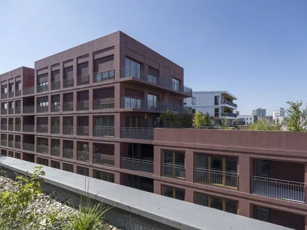 Studio 1 pièce 24 m² 