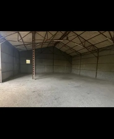 Immobilier professionnel Location Allouis 1p 170m² 750€