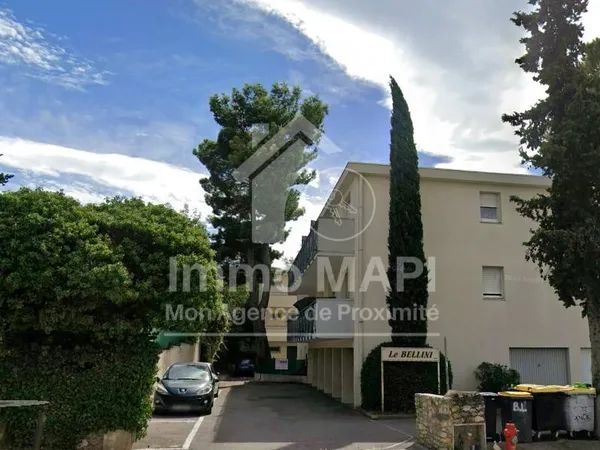 Parking 12 m² 
