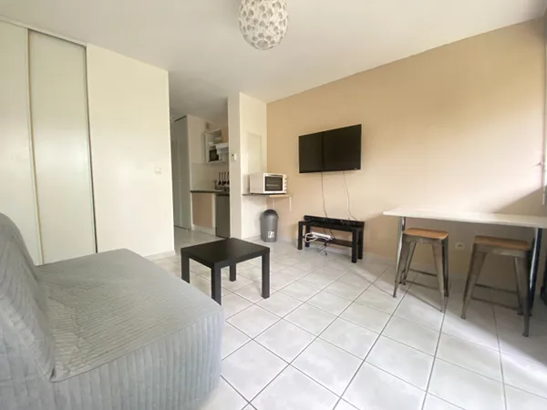Narbonne - À louer - Studio meublé avec terrasse et parking - Résidence Le Campus 