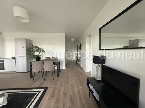Appartement 4 pièces 82 m² 