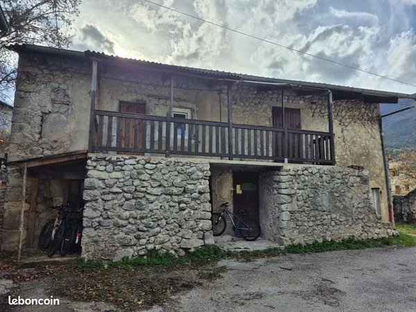 Maison 4 pièces 75 m² 