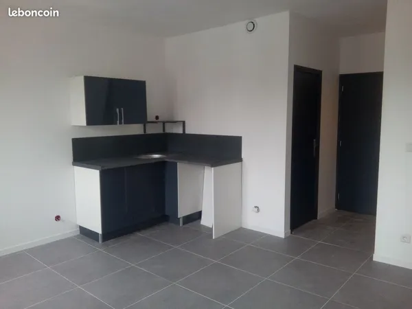 F2 récent à Graville - 28 m² - 1er étage 