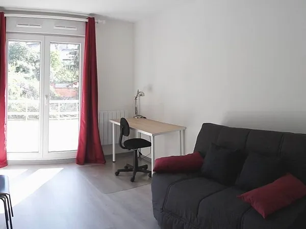 Studio meublé 19m² proche Victoire - St Nicolas 