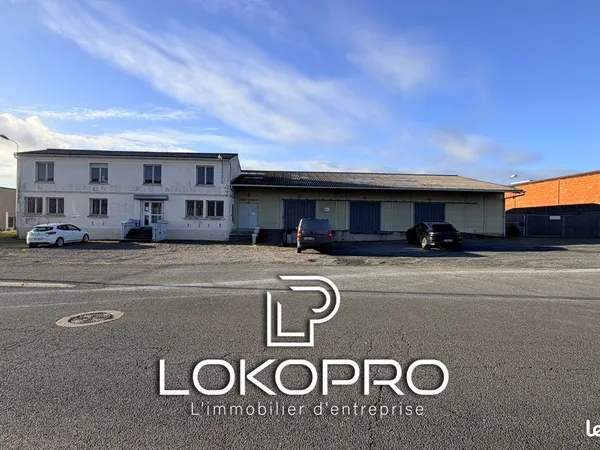 Local 1395 m² Cholet 
