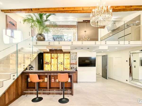 Appartement Duplex d'exception - Location meublée au mois TOUT COMPRIS (Fibre, électricité, eau, 