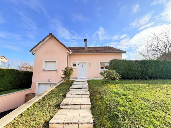 Maison 6 pièces 121 m² 