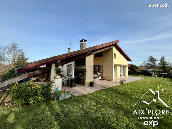 Maison 5 pièces 204 m² 