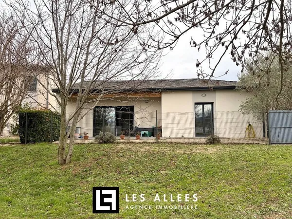 Maison de plain-pied 3 pièces 87 m² 