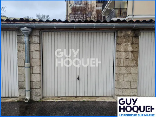Parking 14 m² 