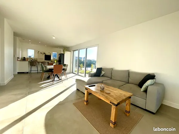 Maison 5 pièces 118 m² 