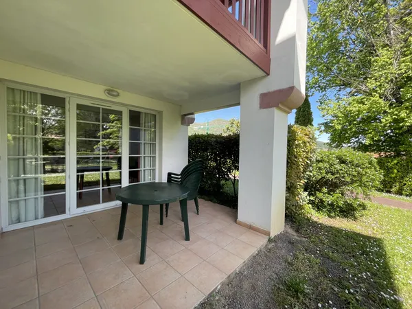 Appartement T2 dans le parc Pierre & Vacances 