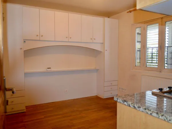 Studio 1 pièce 14 m² 
