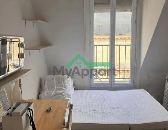Studio 1 pièce 15 m² 