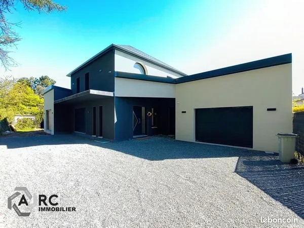Villa 7 pièces 175 m² 
