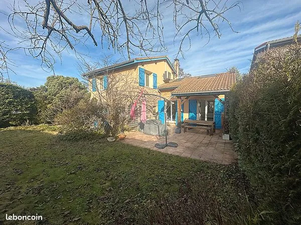 Maison 5 pièces 120 m² 