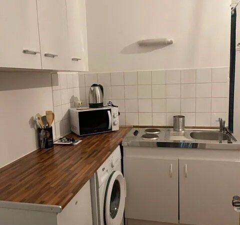 Appartement 1 pièce 16 m² 