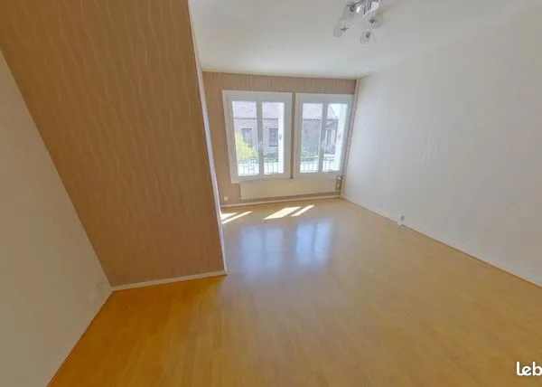 Appartement 4 pièces 82 m² 