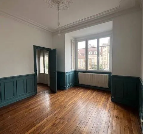 Appartement 4 pièces 69 m² 