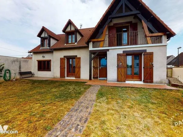 Maison 6 pièces 155 m² 