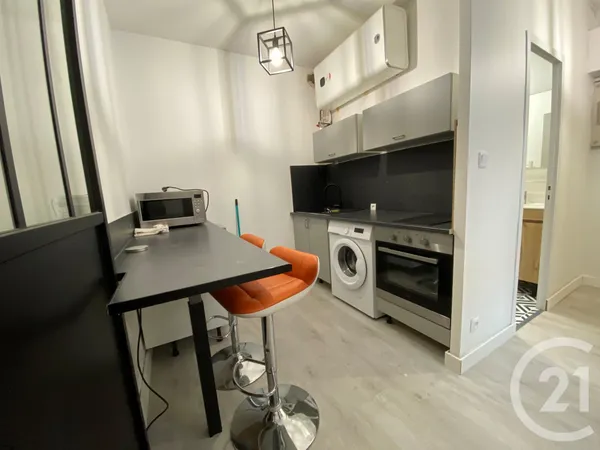 Appartement 1 pièce 27 m² 