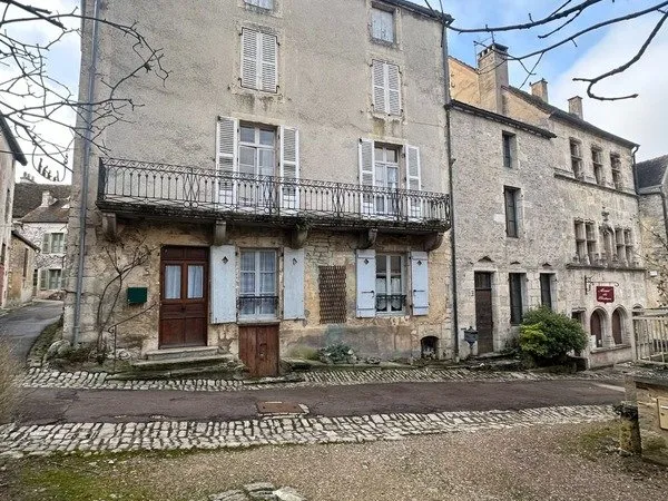 Maison à vendre 8 pièces FLAVIGNY SUR OZERAIN (21) 