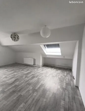Appartement 4 pièces 77 m² 