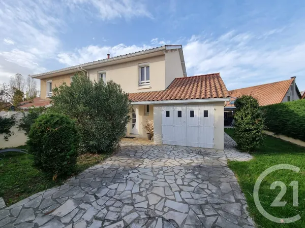 Maison 5 pièces 118 m² 