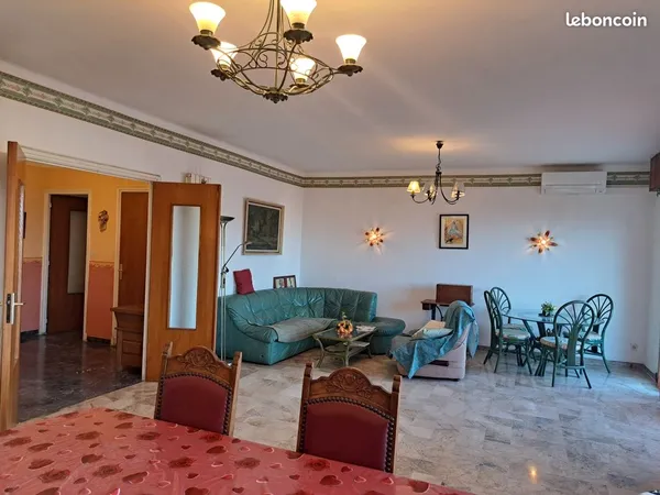 Appartement spacieux Ajaccio centre, parking 