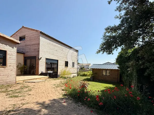 MAISON 5 PIECES 113M² A VENDRE- LES CONCHES- LONGEVILLE SUR MER 