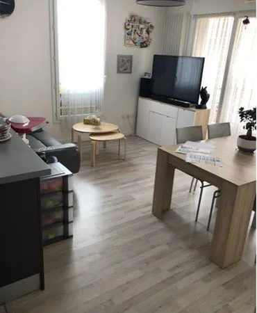 Apparemment T3 à louer cergy le Haut 