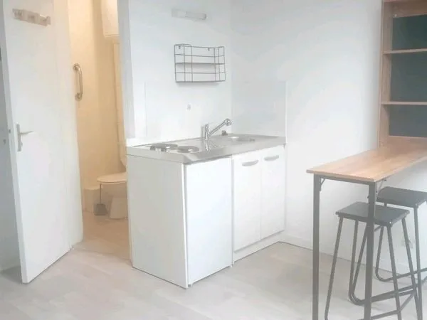 Appartement à louer - bd charles arnould - Libre au 1er mars 