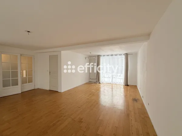 Maison 6 pièces 182 m² 