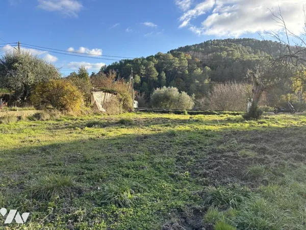 Terrain 760 m² 