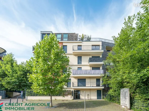 Appartement 4 pièces 80 m² 