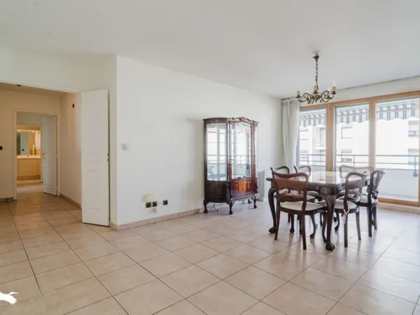 Appartement de 3 pièces principales 