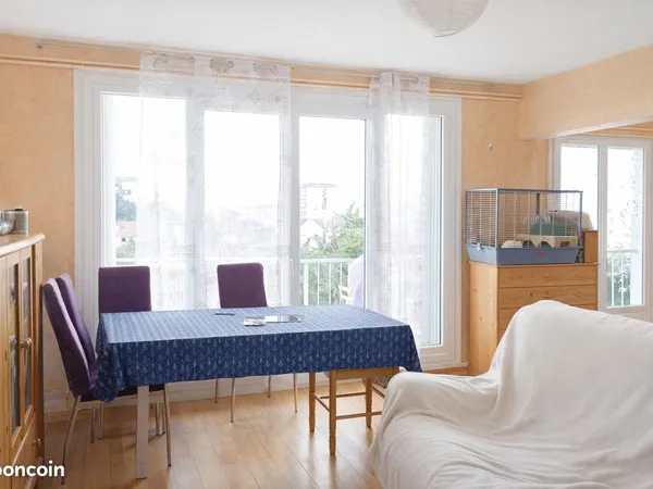 Appartement 4 pièces 83 m² 