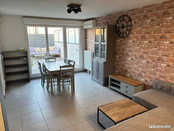 T3 Duplex 75m2 meublé avec terrasse 