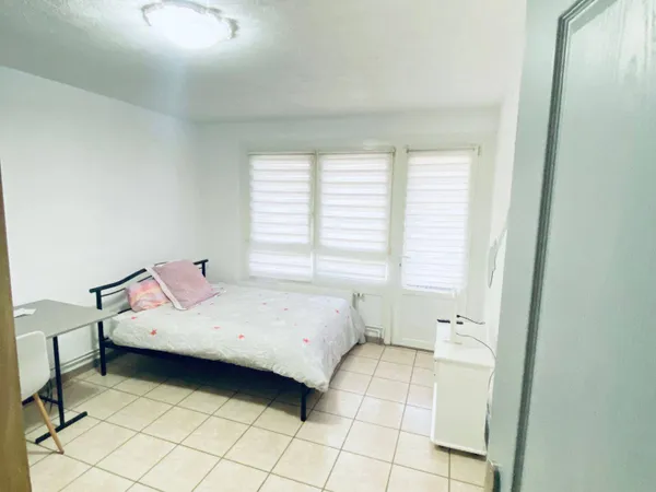 Appartement 4 pièces 53 m² 