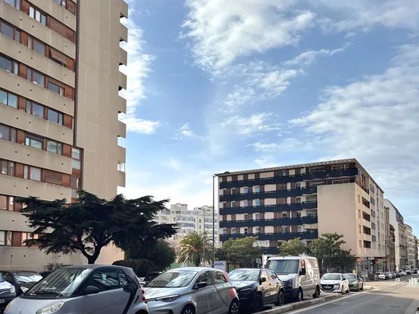 Appartement 1 pièce 40 m² 