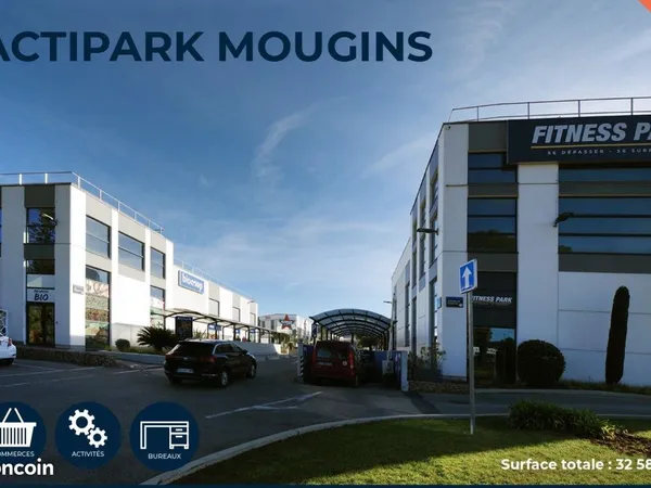 Local 612 m² Mougins 