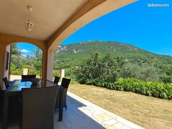 Appartement 3 pièces 90 m² 