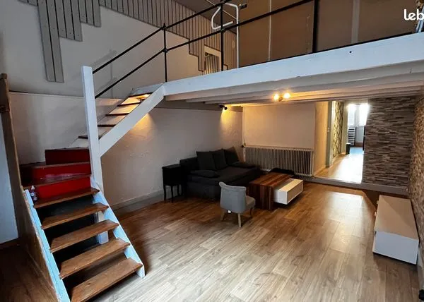 Appartement 6 pièces 147 m² 