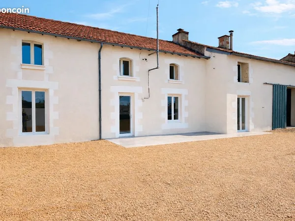 Propriété 7 pièces 205 m² 