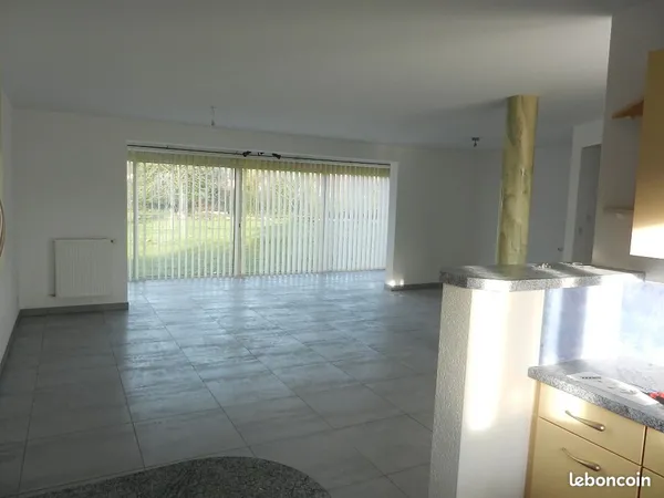 Appartement spacieux de plain-pied 